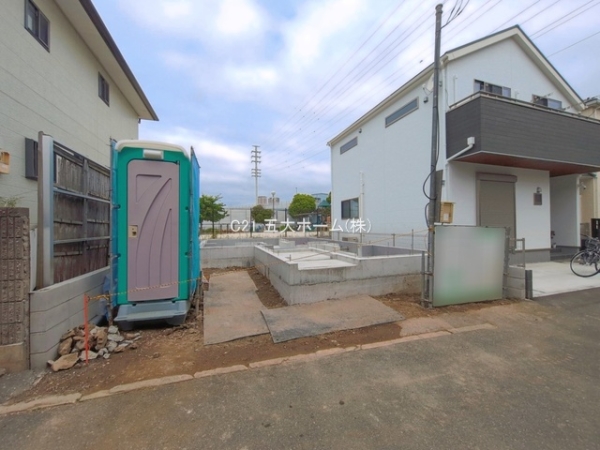 市川市平田４丁目の新築一戸建