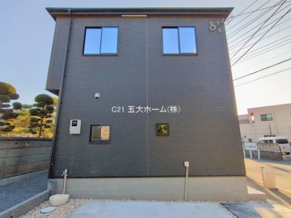 三郷市鷹野５丁目の新築一戸建
