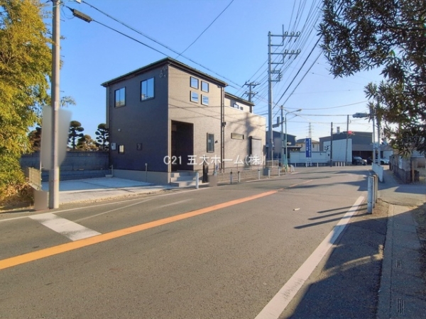 三郷市鷹野５丁目の新築一戸建