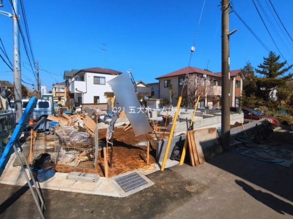 市川市中国分５丁目の新築一戸建