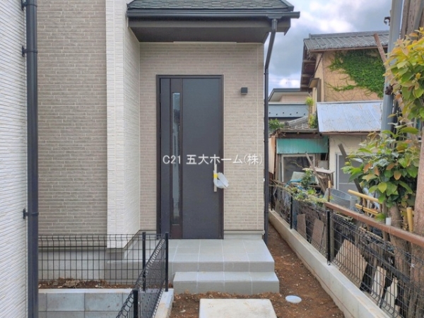 松戸市小金原８丁目の新築一戸建