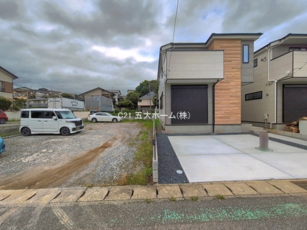 松戸市八ケ崎１丁目の新築一戸建