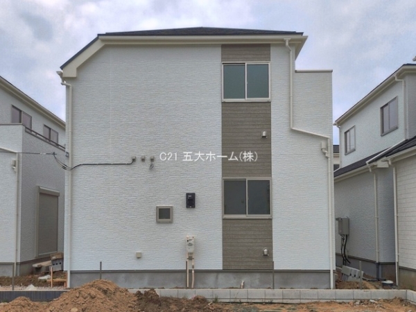 松戸市新松戸６丁目の新築一戸建