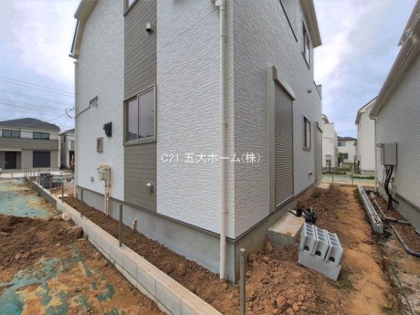 松戸市新松戸６丁目の新築一戸建