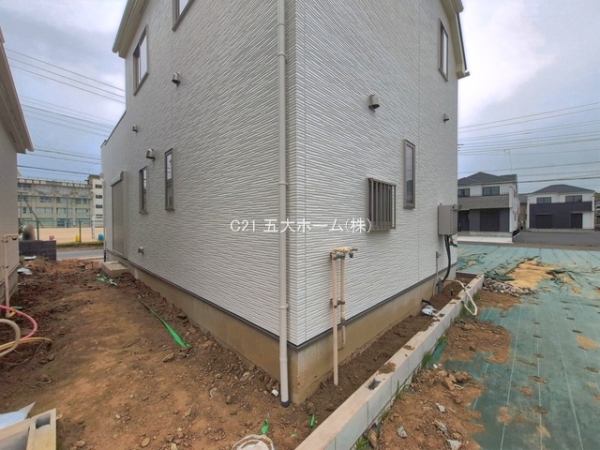 松戸市新松戸６丁目の新築一戸建
