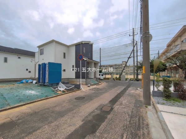 松戸市新松戸６丁目の新築一戸建
