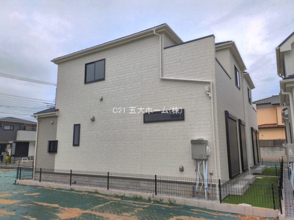 松戸市新松戸６丁目の新築一戸建