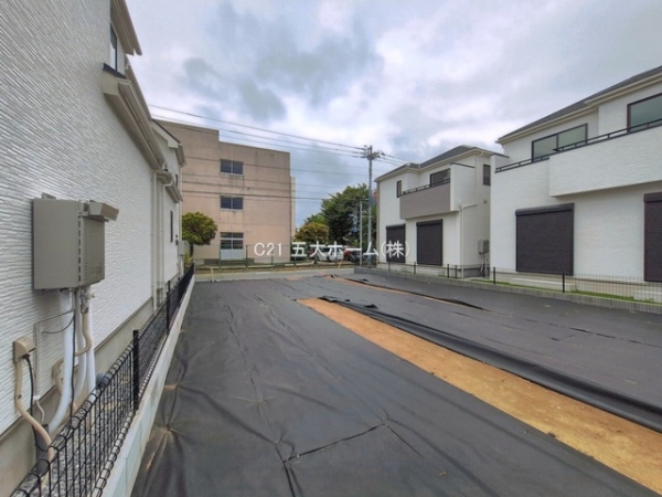 松戸市新松戸６丁目の新築一戸建