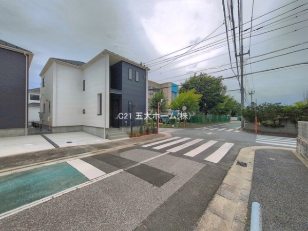 松戸市新松戸６丁目の新築一戸建