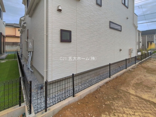 松戸市新松戸６丁目の新築一戸建