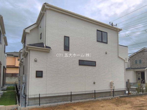 松戸市新松戸６丁目の新築一戸建