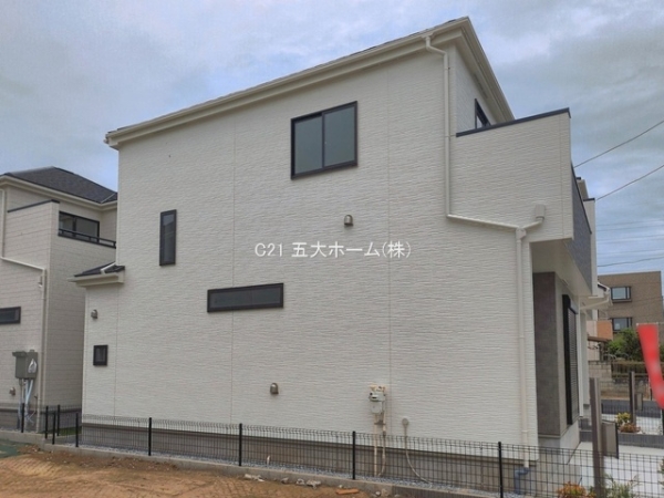 松戸市新松戸６丁目の新築一戸建