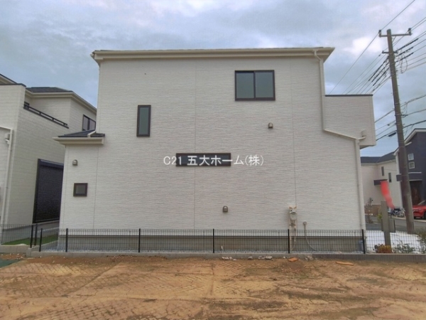 松戸市新松戸６丁目の新築一戸建