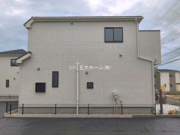 松戸市新松戸６丁目の新築一戸建