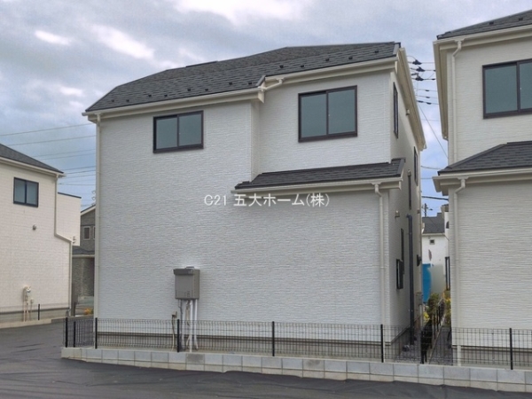 松戸市新松戸６丁目の新築一戸建