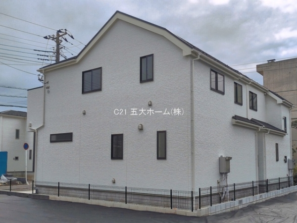 松戸市新松戸６丁目の新築一戸建