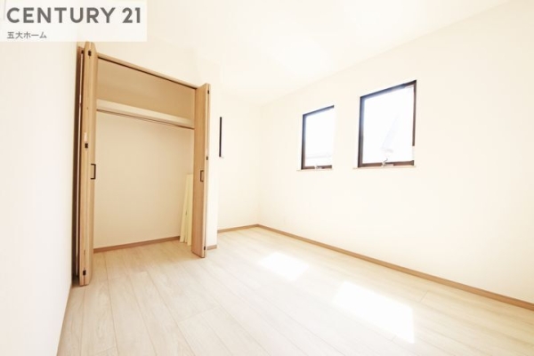 松戸市小金上総町