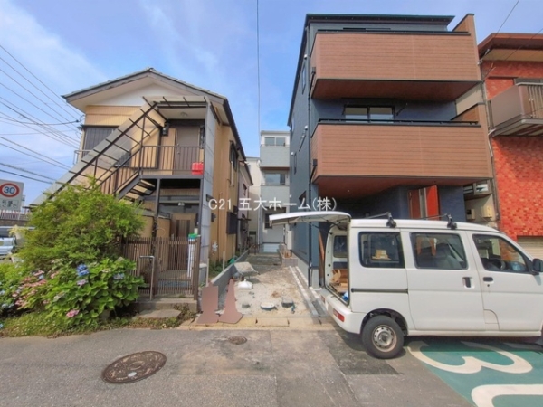 市川市幸２丁目の新築一戸建