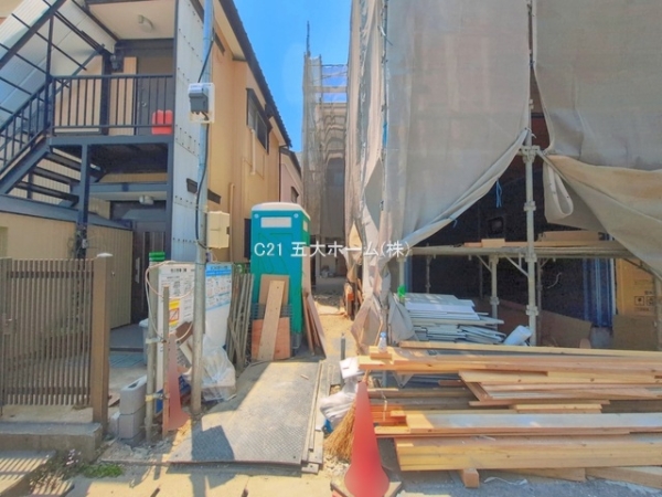市川市幸２丁目の新築一戸建