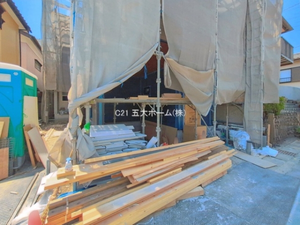 市川市幸２丁目の新築一戸建