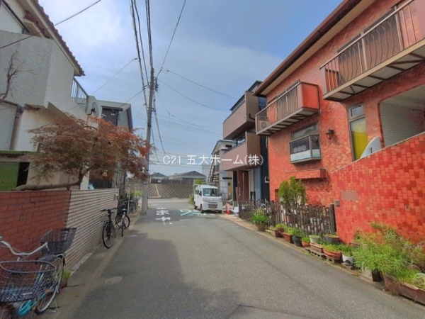 市川市幸２丁目の新築一戸建