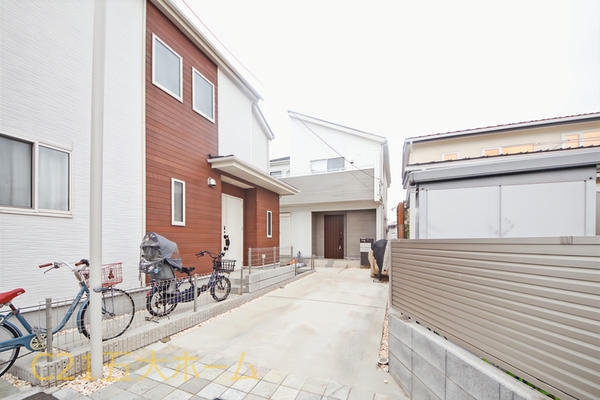 松戸市小金上総町の中古一戸建て