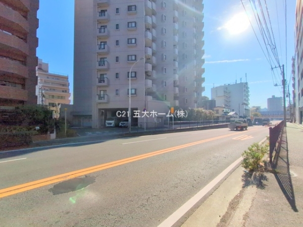 ライオンス?ステーションフ?ラサ?市川国府台