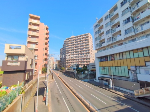 ライオンス?ステーションフ?ラサ?市川国府台