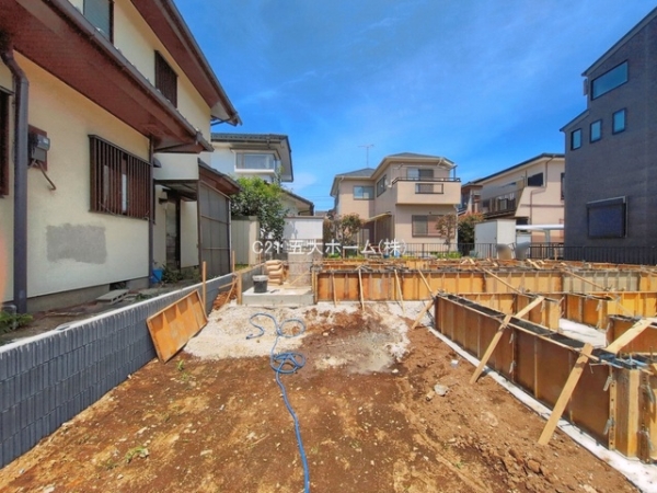 松戸市八ケ崎８丁目の新築一戸建