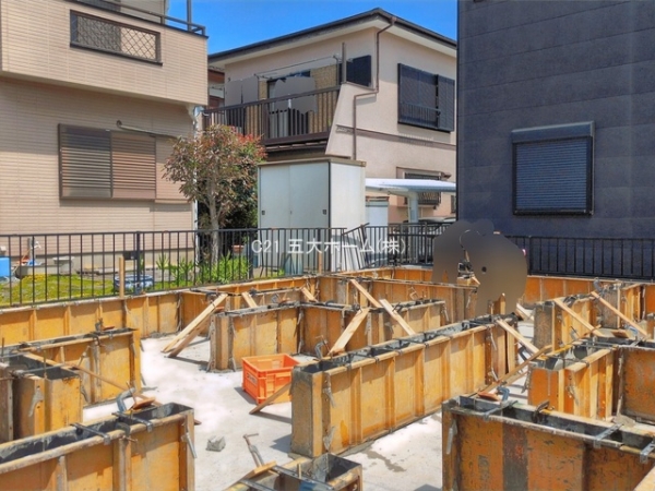 松戸市八ケ崎８丁目の新築一戸建