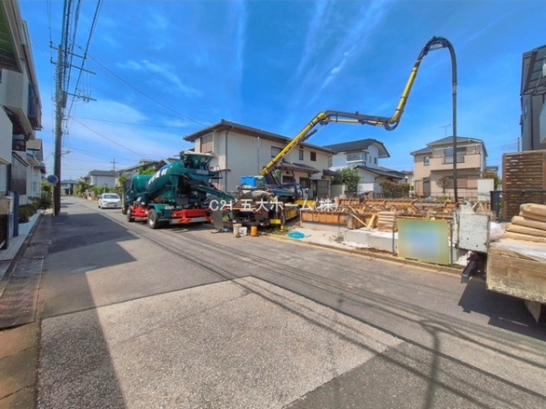 松戸市八ケ崎８丁目の新築一戸建