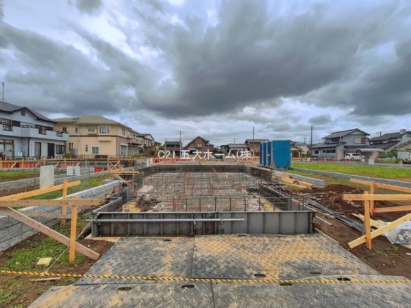 松戸市中金杉４丁目の新築一戸建