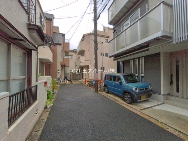 市川市鬼高３丁目の新築一戸建