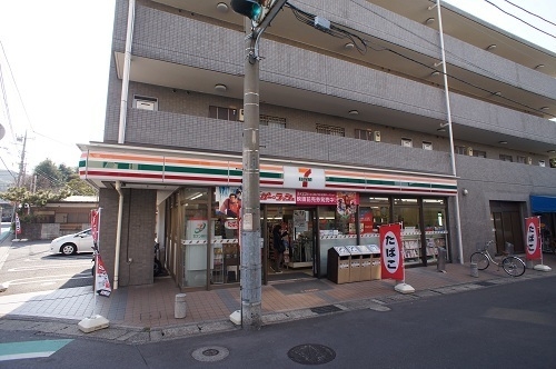 エレガントライフ松戸(セブンイレブン松戸樋野口店)