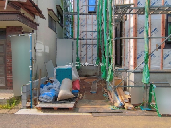 三郷市幸房の新築一戸建