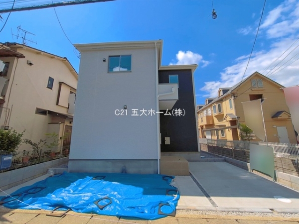 市川市真間４丁目の新築一戸建