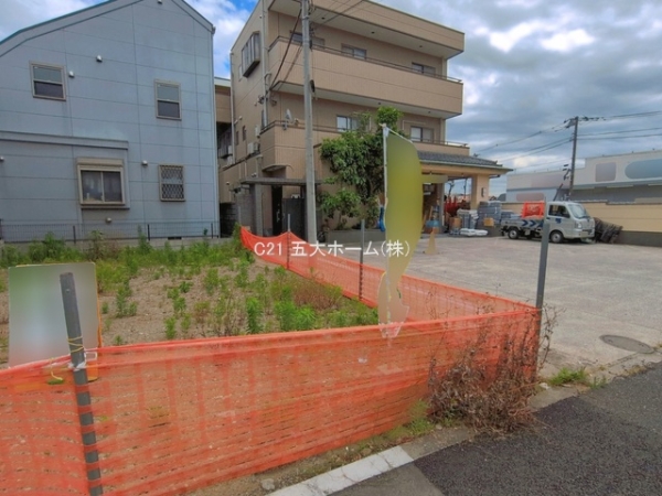 江戸川区鹿骨４丁目の土地