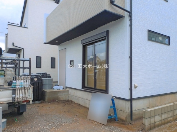 市川市宮久保１丁目の新築一戸建