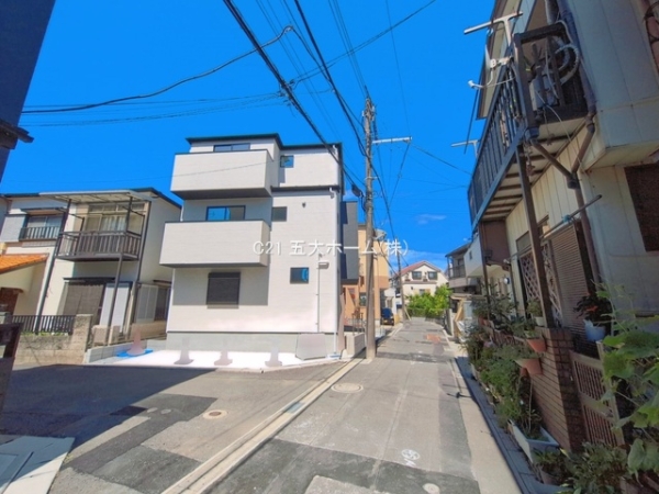 市川市稲荷木２丁目の新築一戸建