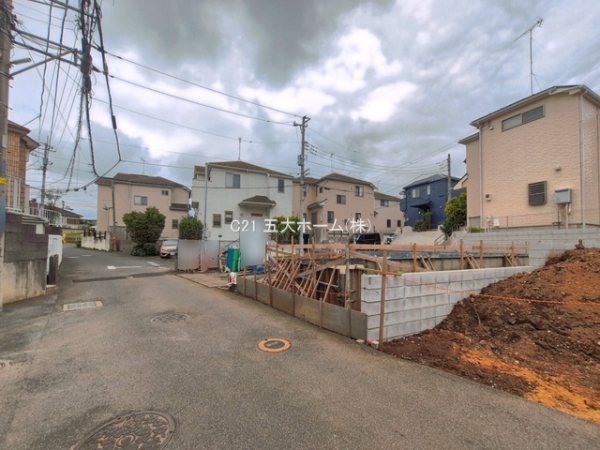 柏市逆井２丁目の新築一戸建