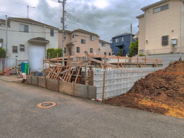 柏市逆井２丁目の新築一戸建