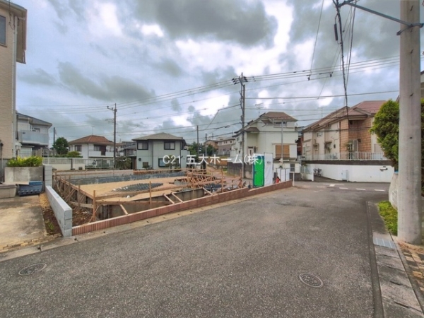 柏市逆井２丁目の新築一戸建