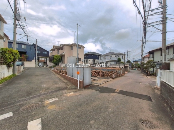 柏市逆井２丁目の新築一戸建