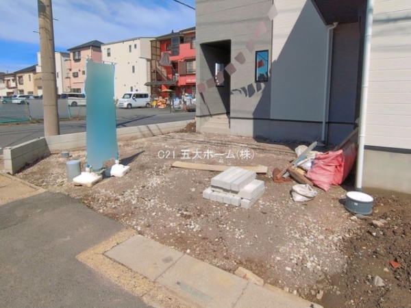 三郷市戸ケ崎１丁目の新築一戸建