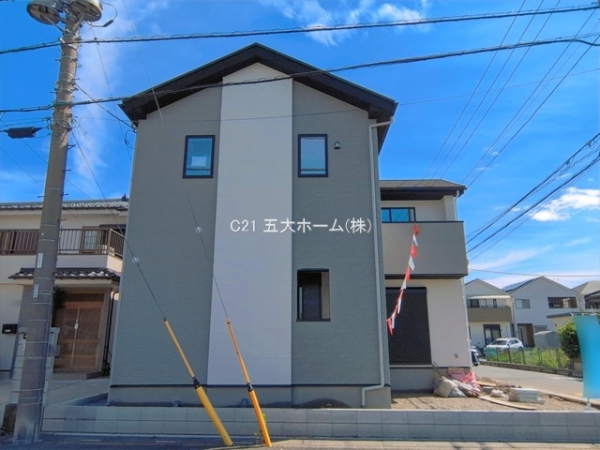 三郷市戸ケ崎１丁目の新築一戸建