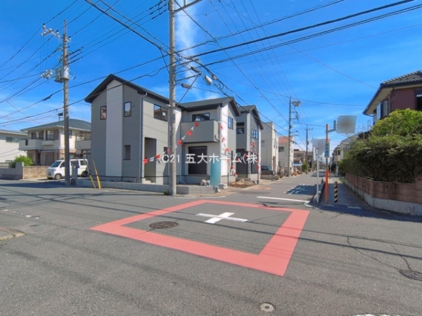 三郷市戸ケ崎１丁目の新築一戸建