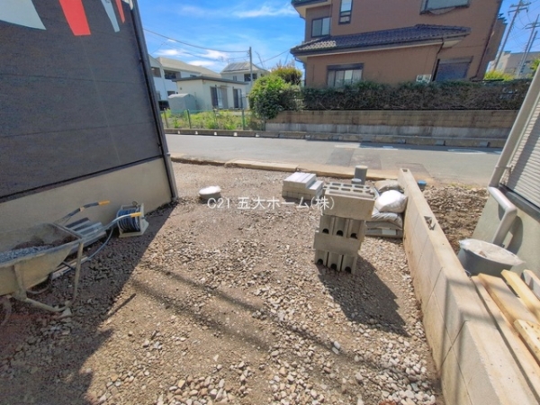 三郷市戸ケ崎１丁目の新築一戸建