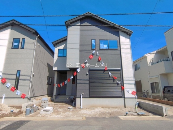 三郷市戸ケ崎１丁目の新築一戸建