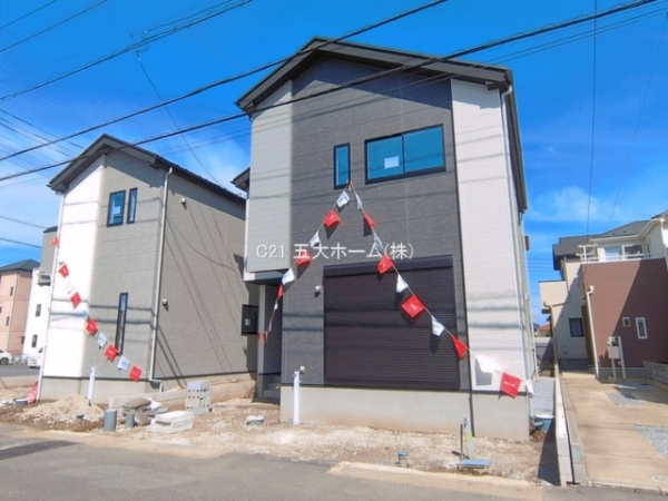 三郷市戸ケ崎１丁目の新築一戸建
