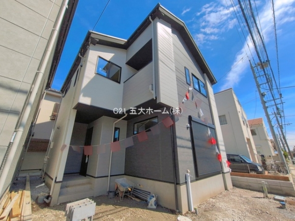 三郷市戸ケ崎１丁目の新築一戸建